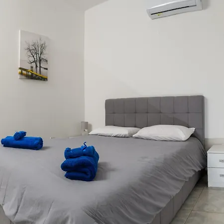 Appartamento Ariel 3 Bed *