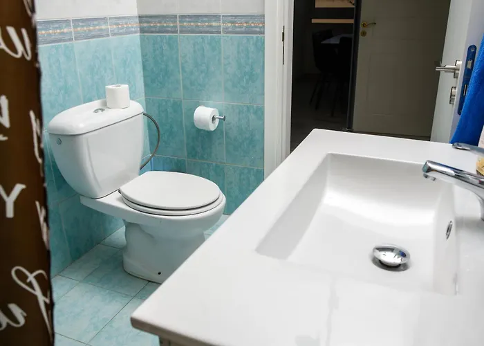 Ariel 3 Bed Lejlighed *